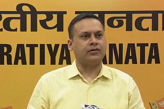 বাংলাদেশকে ইস্যু করে রাজ্যে সাম্প্রদায়িক উসকানি! মালব্যের বিরুদ্ধে FIR তৃণমূলের বাংলাদেশকে ইস্যু করে রাজ্যে সাম্প্রদায়িক উসকানি! মালব্যের বিরুদ্ধে FIR তৃণমূলের