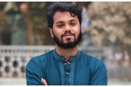 বাংলাদেশের ছাত্র আন্দোলনের মুখপাত্র থেকে ‘শহিদ’, কে এই ওসমান হাদি?